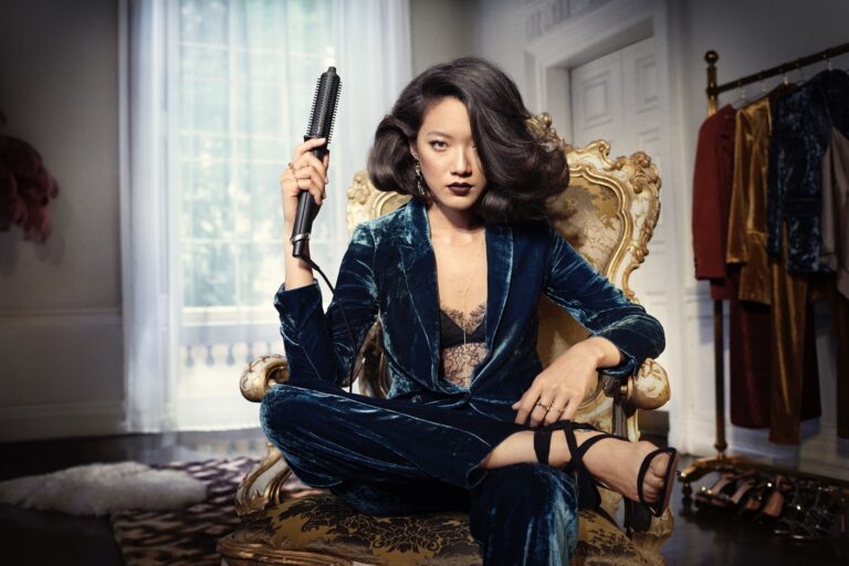 GHD Stills Retouch Luxury Product Beauty